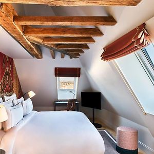 Kamer met een King Size Bed